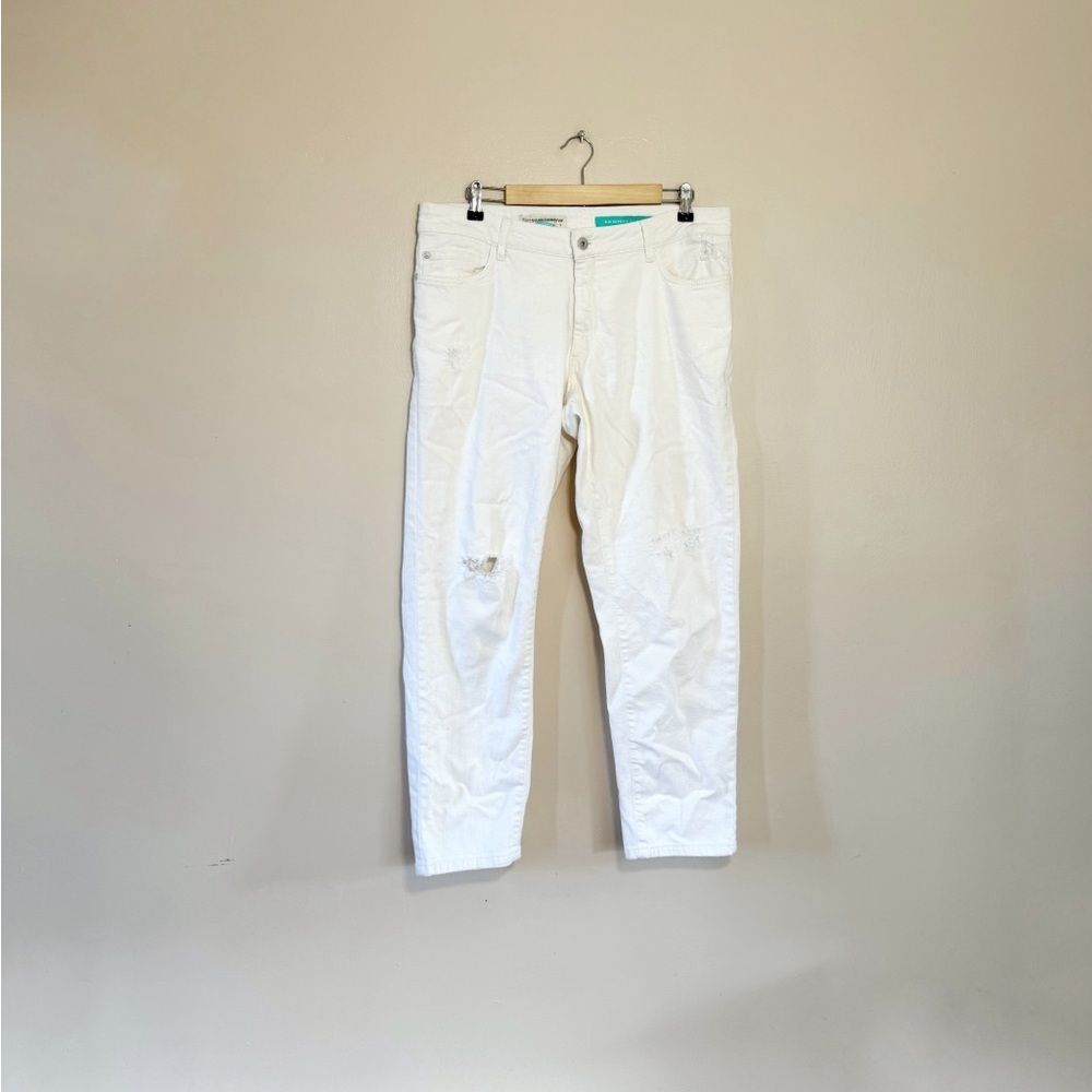 SALE! White Pilcro & The Letterpress Slim Boyfriend Jeans Size 16W EUC